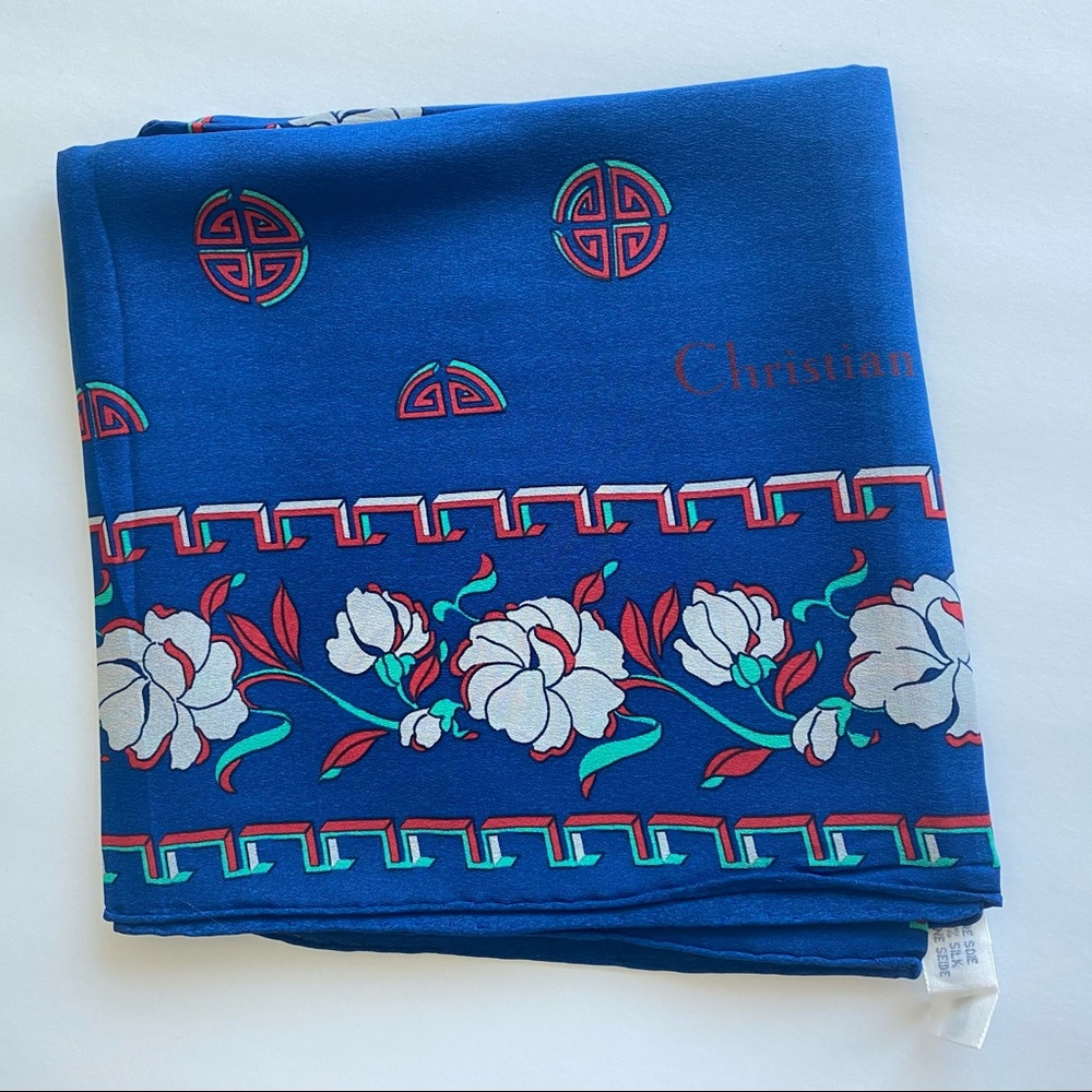 Christian Dior silk scarf - Picture 6 of 9